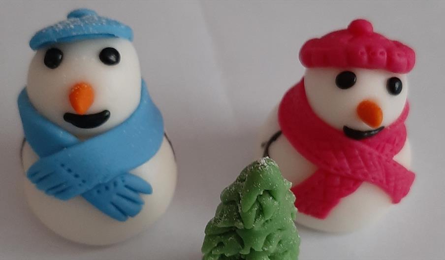 Cookies & Cupcakes - Christmas Creations